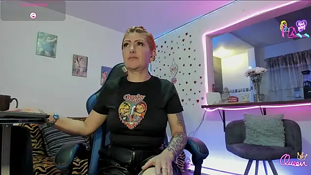 Snapshot of Maria_fernandaxxx_ chatting on July 2026 02:18:01 AM Maria fernandaxxx online show from July 2026 02:18:01 AM