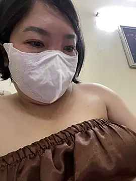 Snapshot of Hachi_Sweetbabie_ chatting on June 2026 10:49:01 AM Hachi Sweetbabie online show from June 2026 10:49:01 AM
