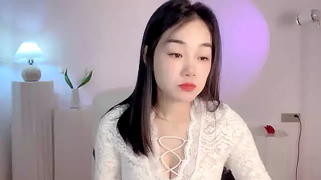 cloud8822 online show from December 2024 01:58:01 PM