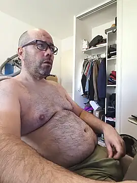Snapshot of veryverybigdick45 chatting on June 2026 09:14:01 AM veryverybigdick45 online show from June 2026 09:14:01 AM