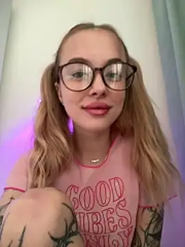 enjoy my beauty online show from March 2026 07:01:02 AM