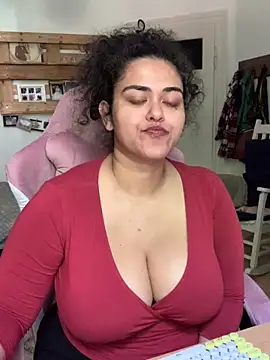 Curvydesifromgermany online show from June 2026 02:15:02 PM