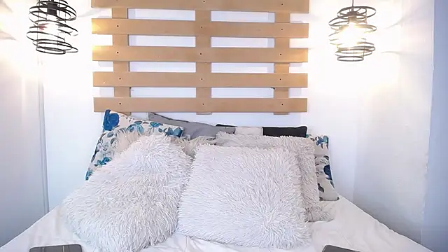 Steev Novoa online show from February 2025 04:26:02 AM