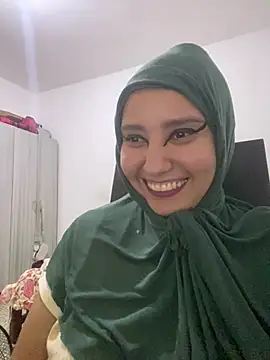 Snapshot of hannahayat chatting on January 2026 11:52:02 PM hannahayat online show from January 2026 11:52:02 PM