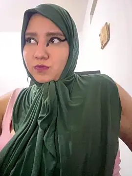 Snapshot of hannahayat chatting on March 2026 09:19:02 PM hannahayat online show from March 2026 09:19:02 PM