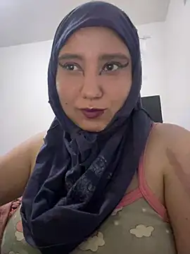 hannahayat online show from April 2026 11:14:02 PM