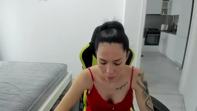 Emmapmg online show from July 2026 11:48:02 AM