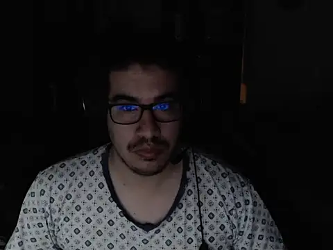 thealfawolf01 online show from June 2026 07:05:02 AM