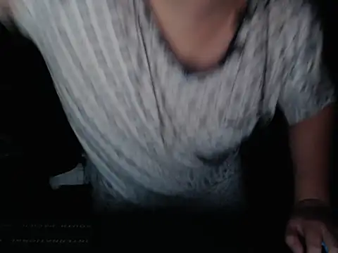 thealfawolf01 online show from June 2026 10:58:01 AM