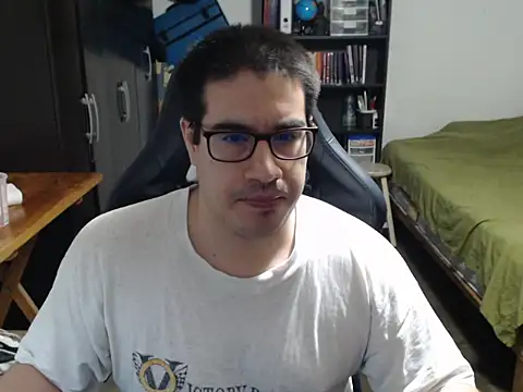 thealfawolf01 online show from June 2026 11:09:01 PM