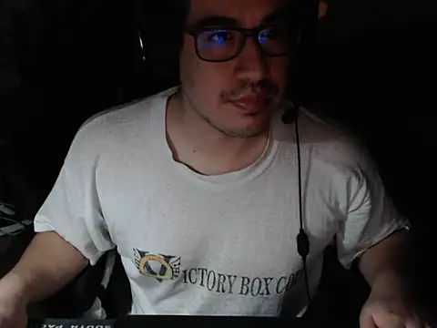 thealfawolf01 online show from June 2026 11:11:02 PM