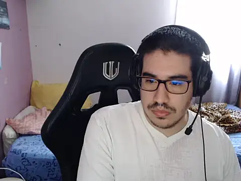 thealfawolf01 online show from July 2026 05:26:02 PM
