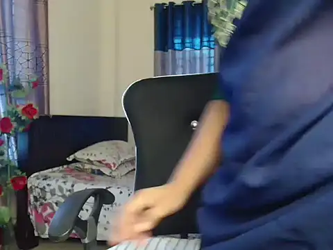 Unlucky-flowers online show from November 2025 09:52:02 AM