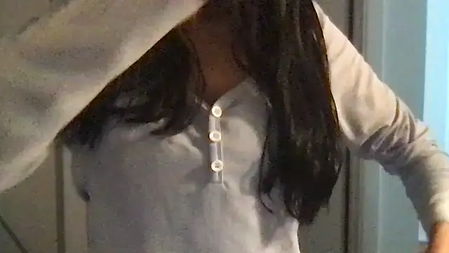 loveofbea online show from April 2026 05:16:02 PM