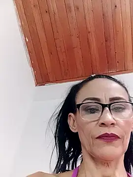 Snapshot of BarbaraMature chatting on March 2026 04:22:02 PM BarbaraMature online show from March 2026 04:22:02 PM