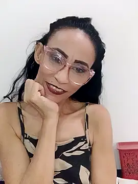 Snapshot of BarbaraMature chatting on April 2026 03:26:01 PM BarbaraMature online show from April 2026 03:26:01 PM
