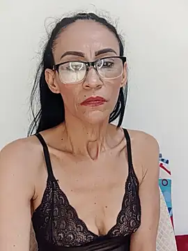 Snapshot of BarbaraMature chatting on June 2026 04:17:02 PM BarbaraMature online show from June 2026 04:17:02 PM