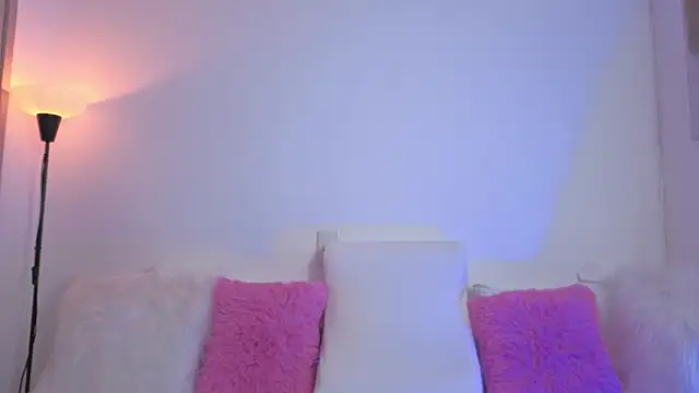 Cristel Boom online show from March 2026 02:06:02 PM