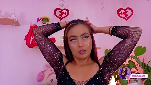 Snapshot of emily_bank chatting on February 2026 07:43:01 PM emily bank online show from February 2026 07:43:01 PM