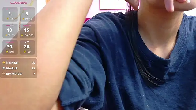 yourcuteneighbourr online show from June 2026 03:00:01 AM