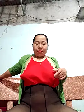 Queen 18200 online show from March 2026 10:35:02 PM