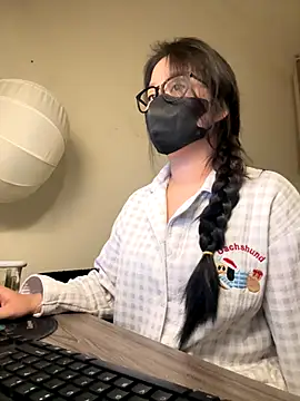 Snapshot of Jenni_nana chatting on December 2025 06:44:01 AM Jenni nana online show from December 2025 06:44:01 AM