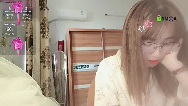 Lili 666 online show from March 2026 07:46:02 AM