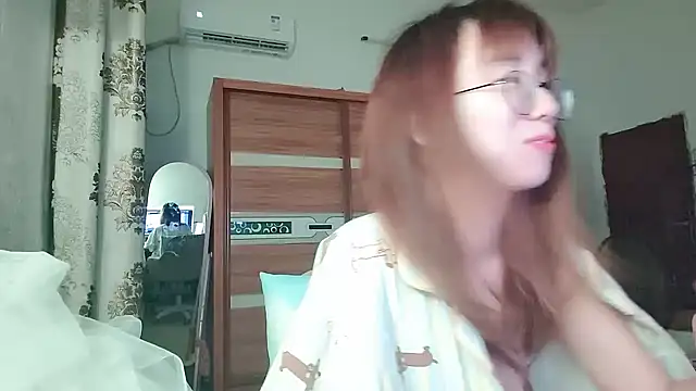 Lili 666 online show from May 2026 05:10:01 PM