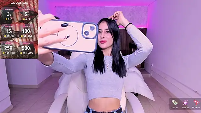 karlaa james online show from March 2026 11:28:02 AM