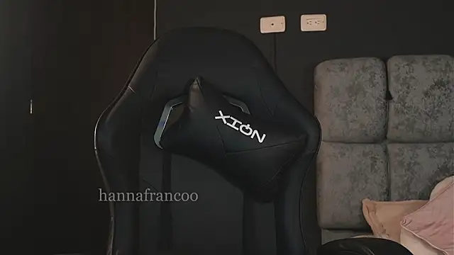 eimy22 online show from March 2026 11:52:02 PM