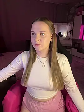 Lexi noah online show from March 2026 09:20:02 PM