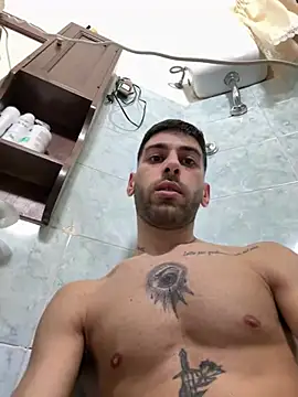 Snapshot of Enzoblood1 chatting on February 2026 03:10:01 AM Enzoblood1 online show from February 2026 03:10:01 AM