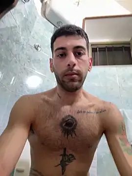 Snapshot of Enzoblood1 chatting on February 2026 09:05:02 PM Enzoblood1 online show from February 2026 09:05:02 PM