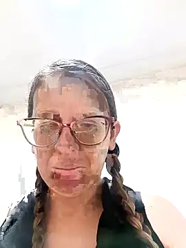 miss hanna07 online show from April 2026 03:33:02 PM