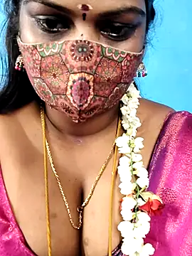 Snapshot of mayaa2u chatting on June 2026 05:12:01 AM mayaa2u online show from June 2026 05:12:01 AM