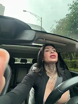 Iam Annii online show from April 2026 09:50:02 PM