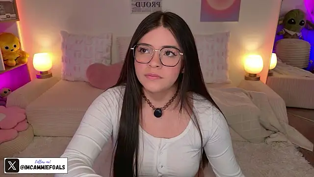 cammiefoalss online show from April 2026 08:06:01 PM