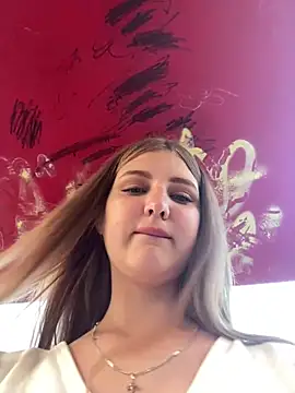 MollyDolle online show from July 2026 01:28:02 PM