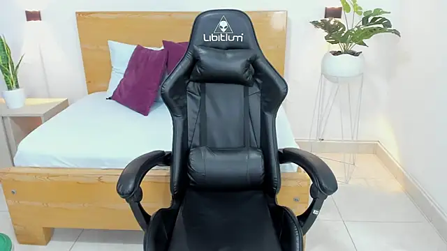 aixa 15 online show from January 2025 05:42:02 PM