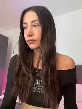 Sophiehii online show from June 2026 10:51:01 AM