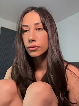 Sophiehii online show from July 2026 11:17:02 AM