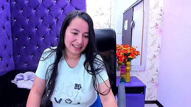 NaomyPrinces online show from June 2026 03:17:02 PM