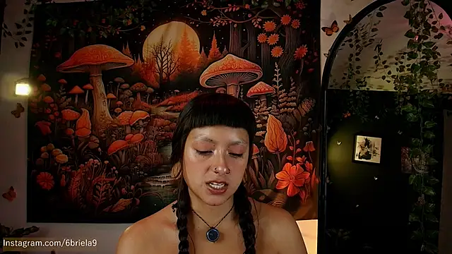 6Briela9  online show from March 2026 01:06:01 PM