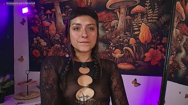 6Briela9  online show from April 2026 02:38:02 AM