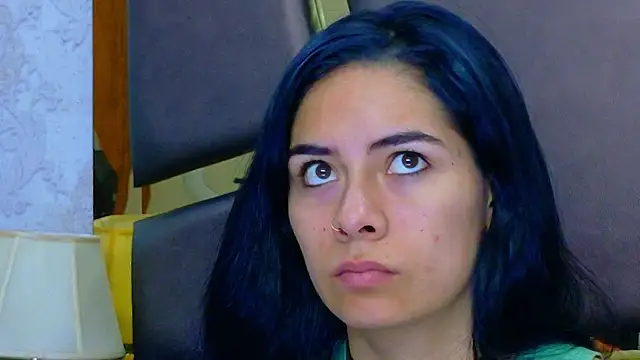 NicoleEsposito online show from April 2026 12:44:02 PM