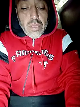 rodrig6987 1 online show from September 2025 03:28:01 AM