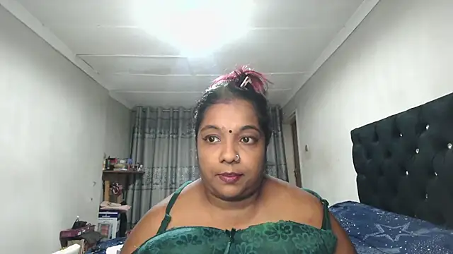 Indianmayaxoxo online show from November 2025 08:09:01 PM