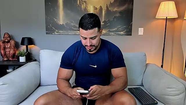 Snapshot of ApoloMakris chatting on July 2026 07:27:02 PM ApoloMakris online show from July 2026 07:27:02 PM