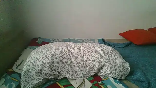 Snapshot of hairygirl80 chatting on January 2026 12:55:01 PM hairygirl80 online show from January 2026 12:55:01 PM