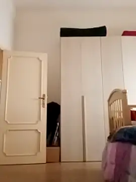 Snapshot of hairygirl80 chatting on February 2026 10:58:02 AM hairygirl80 online show from February 2026 10:58:02 AM